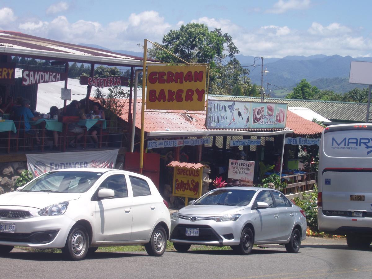 Marita'S Bed And Breakfast Nuevo Arenal Exterior photo