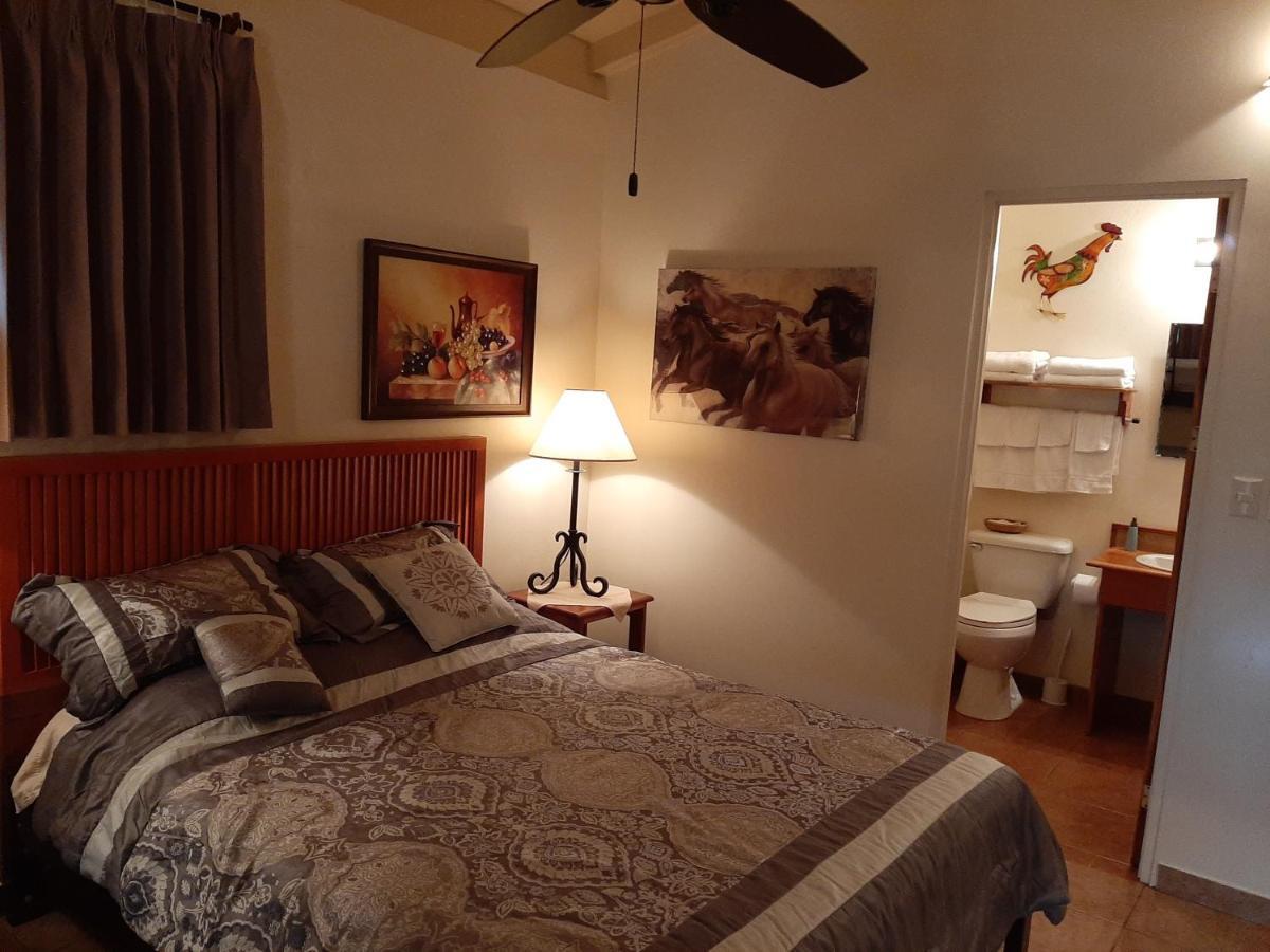 Marita'S Bed And Breakfast Nuevo Arenal Exterior photo